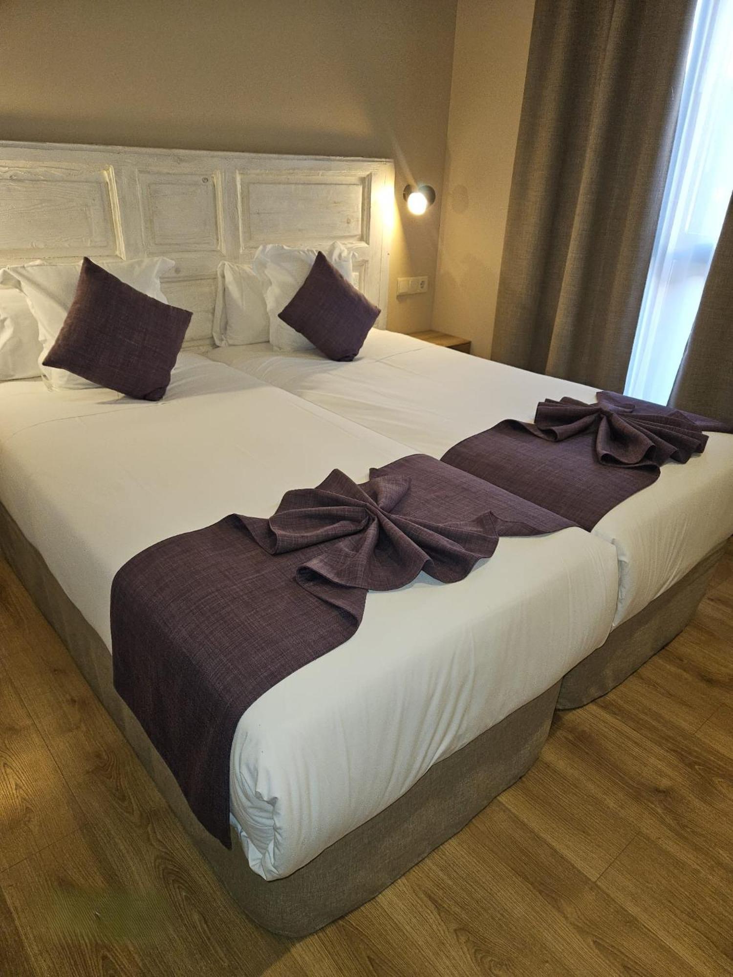 Dauria Suites Ha Soria Exteriér fotografie